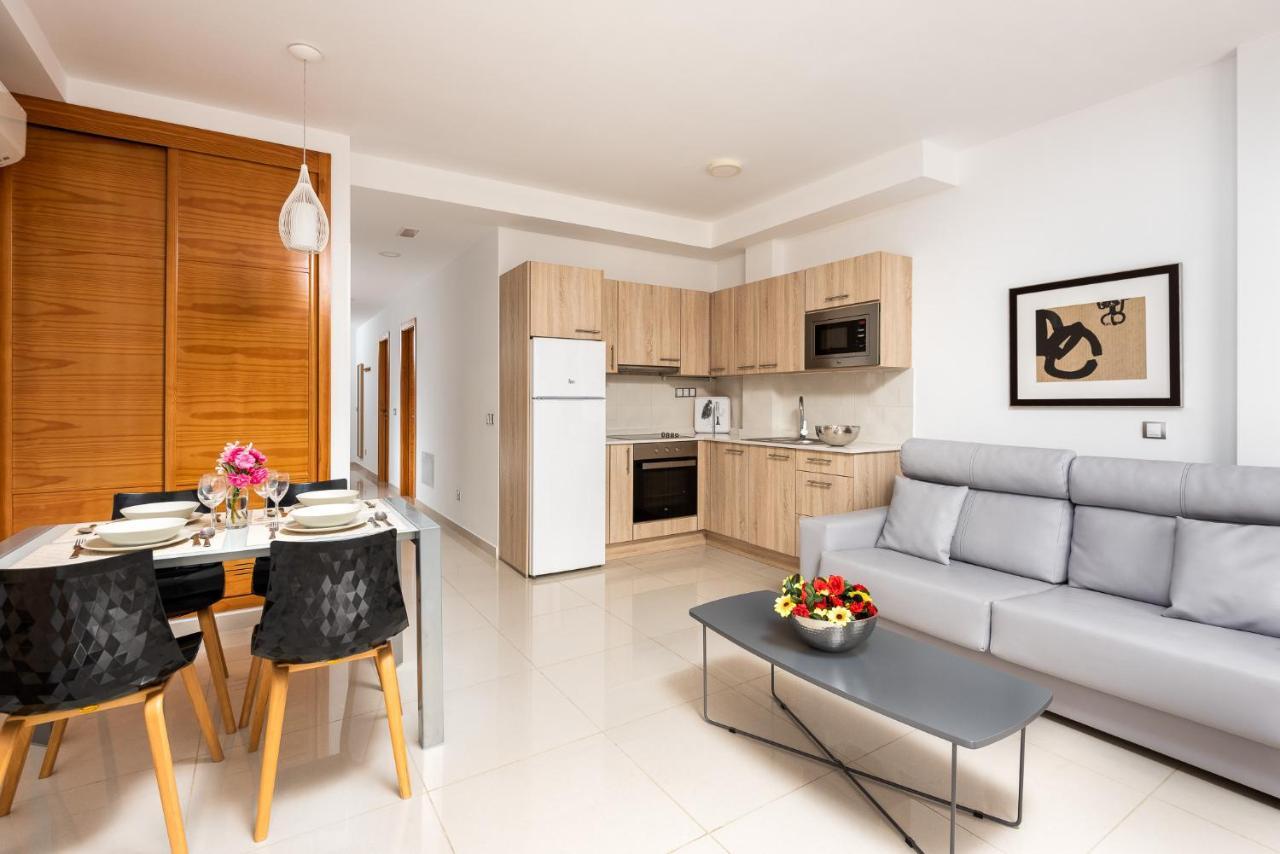 Apartamentos Las Palmeras Puerto De Mogan Eksteriør billede